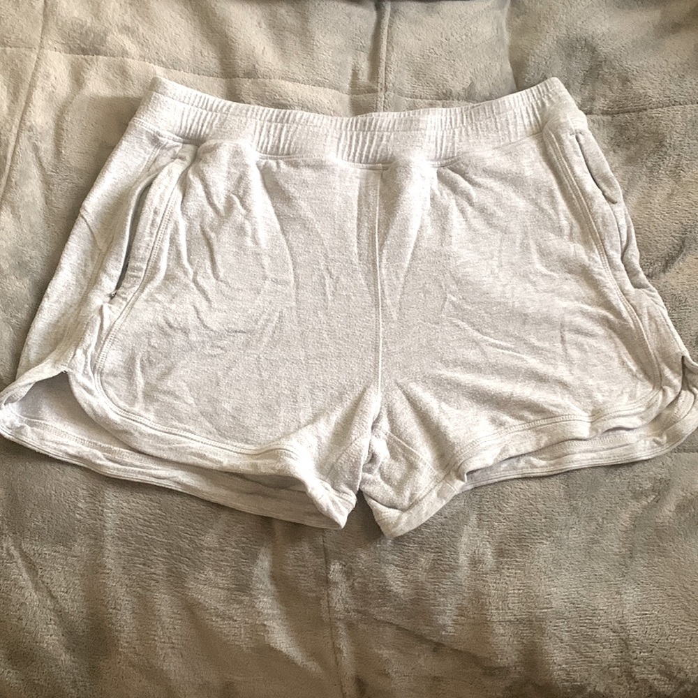 Women’s XL gray Active Wear Athletic shorts